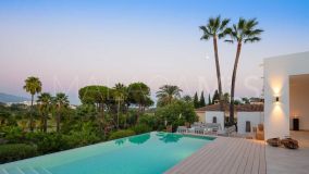 Villa zu verkaufen in Nueva Andalucia, Marbella