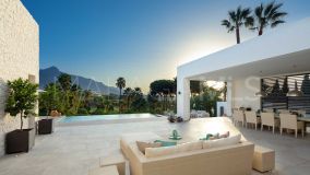 Villa zu verkaufen in Nueva Andalucia, Marbella