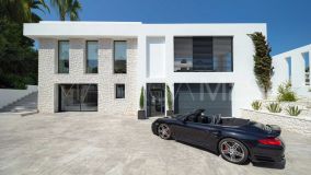 Villa zu verkaufen in Nueva Andalucia, Marbella