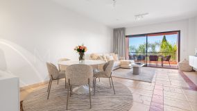 Apartamento en venta en Los Flamingos, Benahavis
