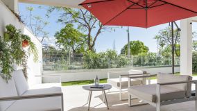 Ground Floor Apartment for sale in Estepona Town