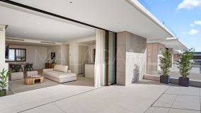 Apartment for sale in Real de La Quinta, Benahavis