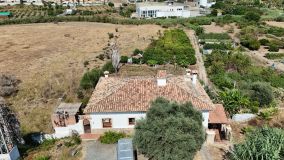 Country House for sale in Cancelada, Estepona East