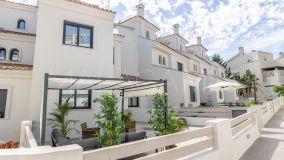 Adosado en venta en Atalaya, Estepona Este