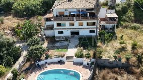 Finca for sale in Cancelada, Estepona Est
