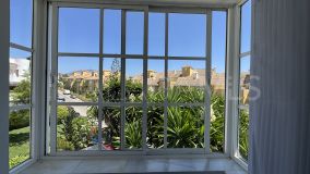 Penthouse for sale in Bel Air, Estepona East
