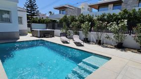 Villa for sale in San Pedro de Alcantara