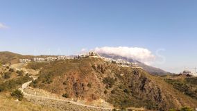 Grundstück zu verkaufen in Lomas de La Quinta, Benahavis