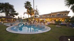 Villa for sale in Nueva Andalucia, Marbella