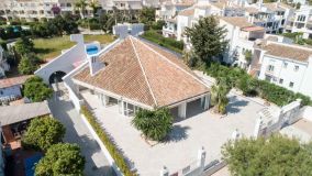 Negocio en venta en El Pilar, Estepona Este