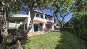 Villa for sale in Elviria, Marbella Est