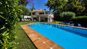 Villa for sale in Elviria, Marbella Est