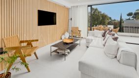 Tvåvåningslägenhet for sale in Los Pinos de Aloha, Nueva Andalucia