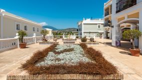 Maison de Ville for sale in Aloha Pueblo, Nueva Andalucia
