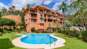 Apartamento Planta Baja en venta en Monte Halcones, Benahavis