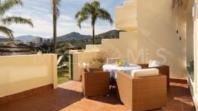 Appartement rez de chaussée for sale in Puerto del Almendro, Benahavis