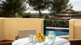 Appartement rez de chaussée for sale in Puerto del Almendro, Benahavis