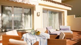 Erdgeschosswohnung zu verkaufen in Puerto del Almendro, Benahavis