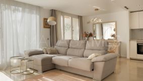 Erdgeschosswohnung zu verkaufen in Puerto del Almendro, Benahavis