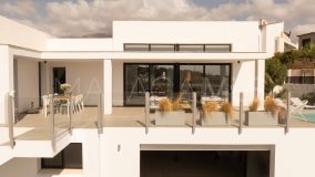 Villa for sale in Valle Romano, Estepona Ouest