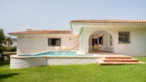 Villa for sale in San Pedro de Alcantara