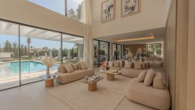 Villa for sale in Los Monteros, Marbella Öst