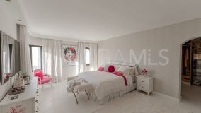 Apartment for sale in Coto Real, Marbella Golden Mile