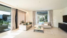Villa en venta en Rocio de Nagüeles, Marbella Golden Mile