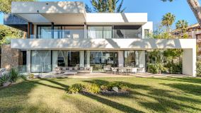 Villa en venta en Rocio de Nagüeles, Marbella Golden Mile