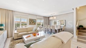 Radhus for sale in Aloha Pueblo, Nueva Andalucia