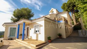 Villa for sale in Pinares de San Antón, Malaga - Este