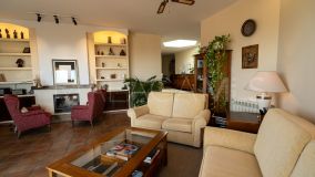 Villa for sale in Pinares de San Antón, Malaga - Este