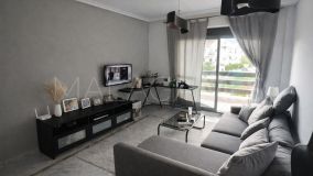 Apartamento en venta en Lorcrimar, Nueva Andalucia