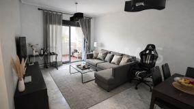 Apartamento en venta en Lorcrimar, Nueva Andalucia
