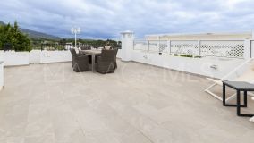 Maison de Ville for sale in Aloha Pueblo, Nueva Andalucia