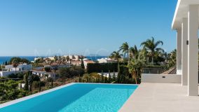 Villa for sale in Los Flamingos, Benahavis