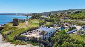 Villa for sale in Chullera, Manilva