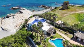 Villa for sale in Chullera, Manilva