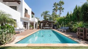 Villa for sale in San Pedro de Alcantara