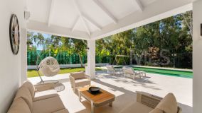 Villa zu verkaufen in La Cerquilla, Nueva Andalucia