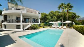 Villa for sale in La Quinta, Benahavis