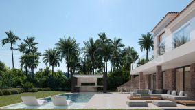 Villa for sale in Nueva Andalucia, Marbella