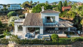 Villa for sale in Nueva Andalucia, Marbella
