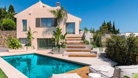 Villa for sale in Nueva Andalucia, Marbella