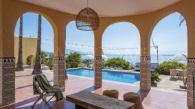 Villa en venta en Estepona Oeste