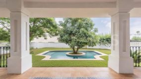 Villa en venta en Linda Vista Baja, San Pedro de Alcantara