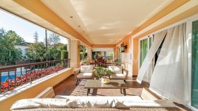 Villa for sale in Marbella City