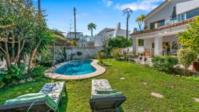 Villa for sale in San Pedro de Alcantara