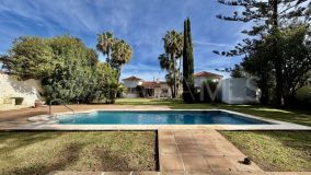 Villa for sale in Linda Vista Baja, San Pedro de Alcantara
