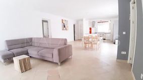 Villa for sale in Nueva Andalucia, Marbella